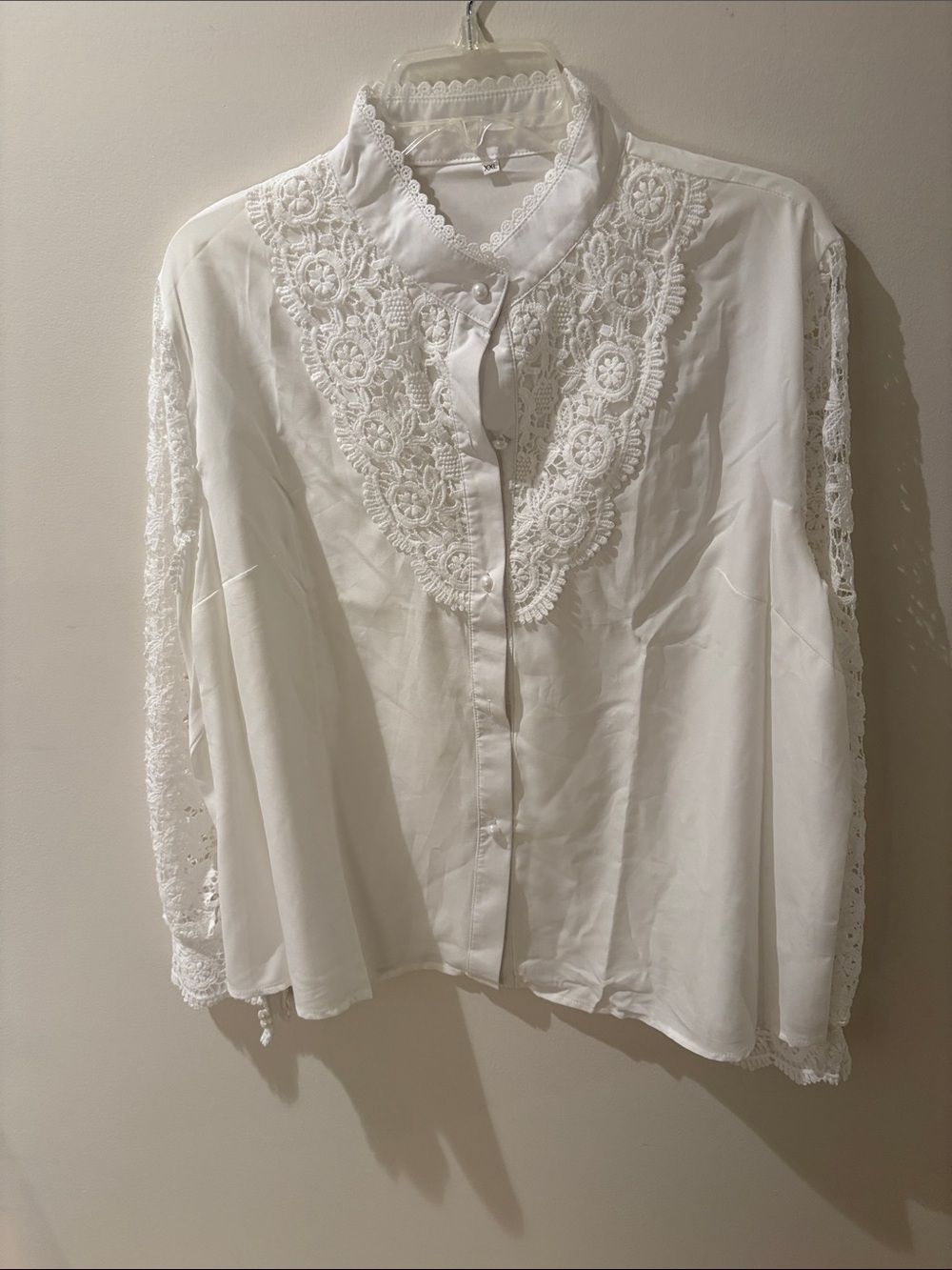 Alfred Dunner White Lace-Trim Button Down Blouse